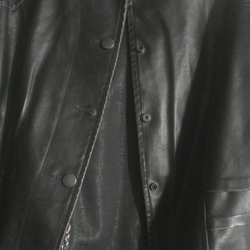 Jacket - Picture 4 of 6